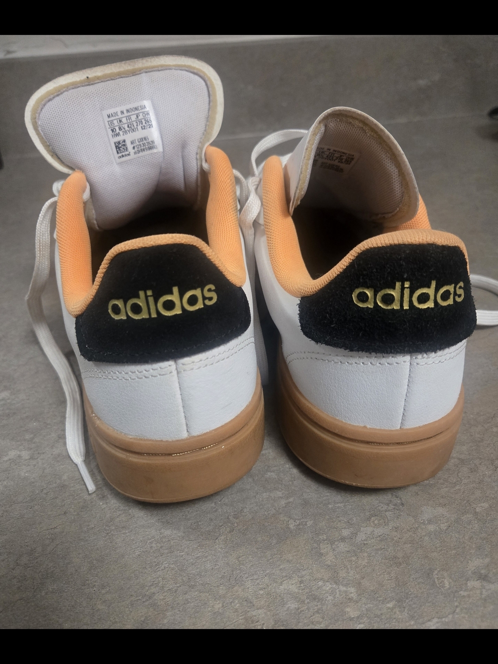 Adidas Women’s White Sneakers with Black Stripes and Peach Lining - Picture 2 of 5